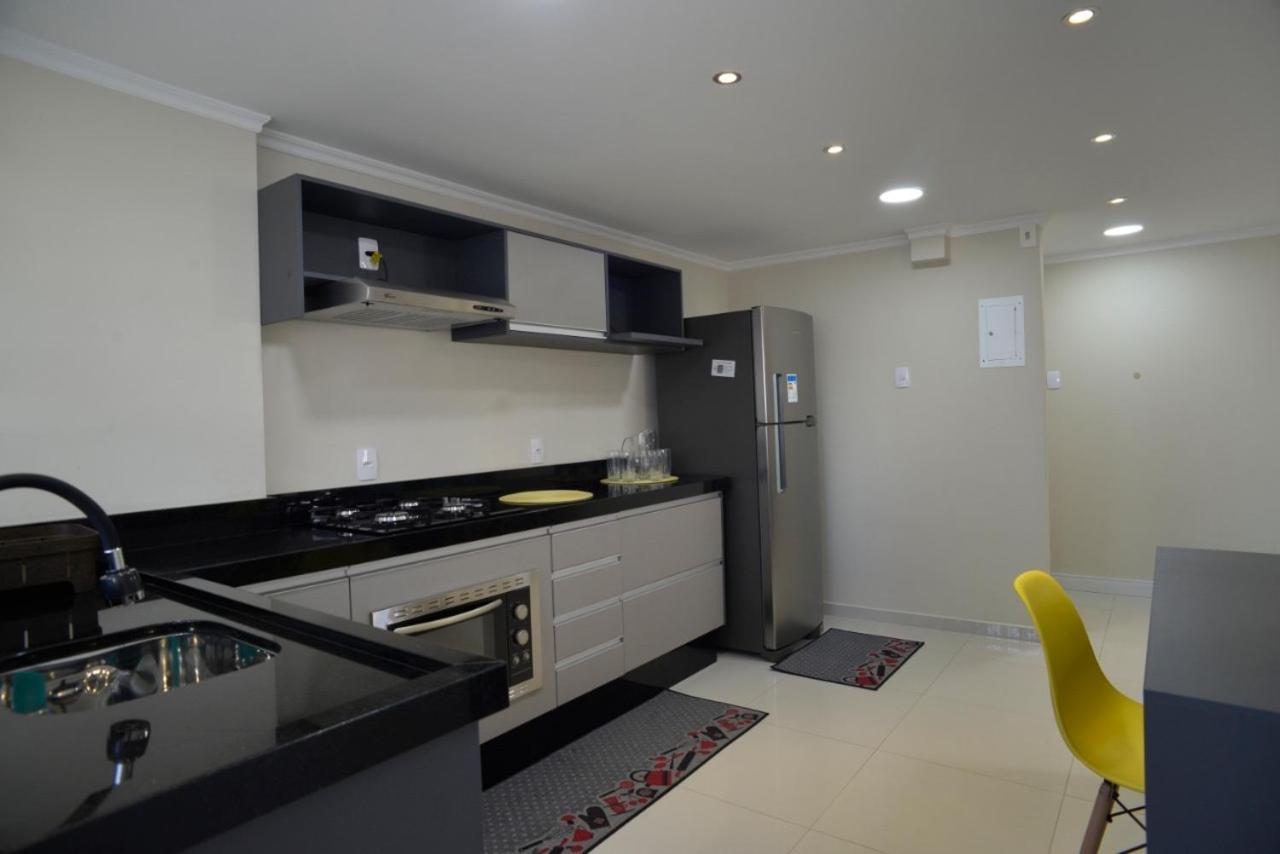 Frente Mar Pe Na Areia, Na Av Atlantica Apartman Balneário Camboriú Kültér fotó