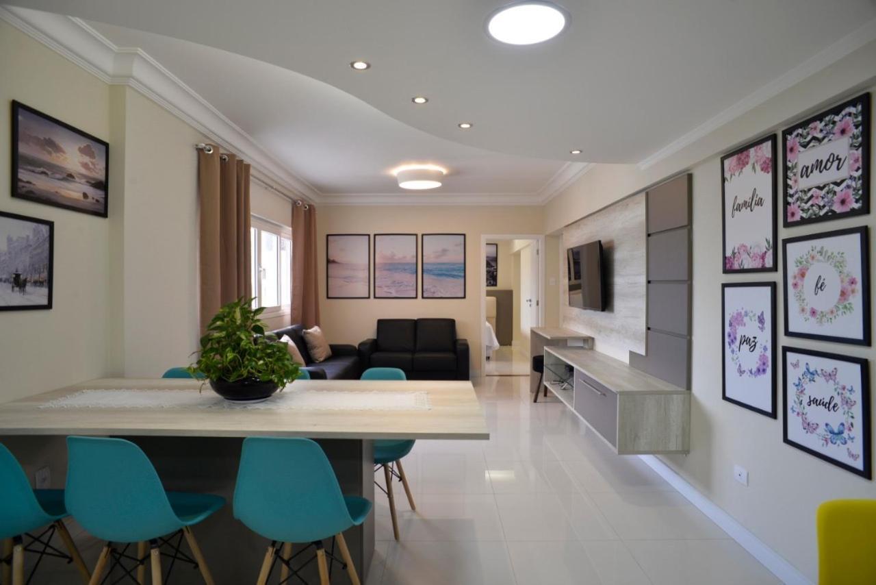 Frente Mar Pe Na Areia, Na Av Atlantica Apartman Balneário Camboriú Kültér fotó